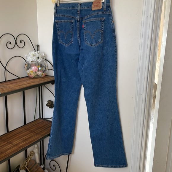 LEVI’S 550 Classic Relaxed Boot Cut Jeans 👖 - Picture 2 of 7